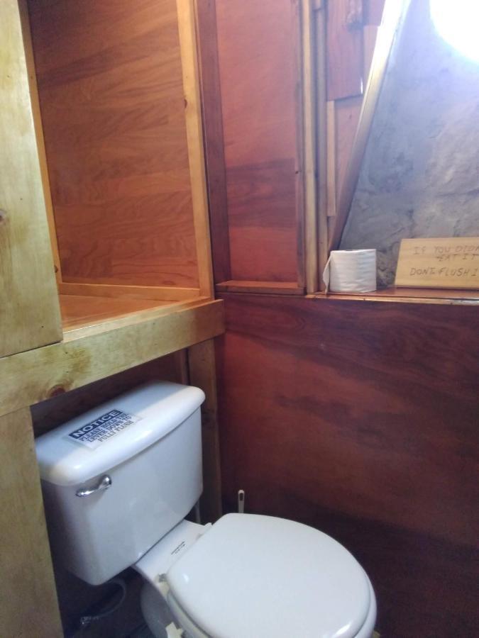 La Loma Del Chivo Llc Stone Cottage Alternative Building Marathon Luaran gambar